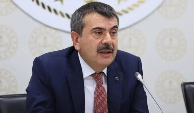 12 Yıllık Eğitim ve Kız Çocuklarının Katılımı Üzerine Bakan Tekin’in Değerlendirmesi