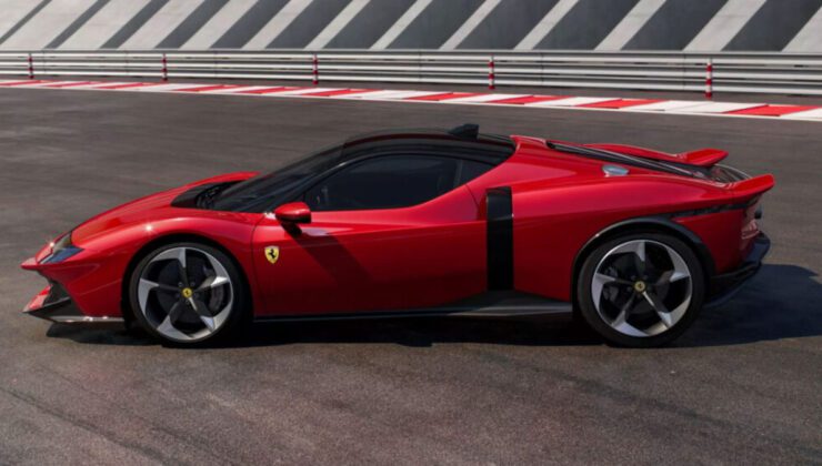 849 Testarossa: Ferrari’nin Hibrit Güç Devrimiyle Yeni Amiral Gemisi