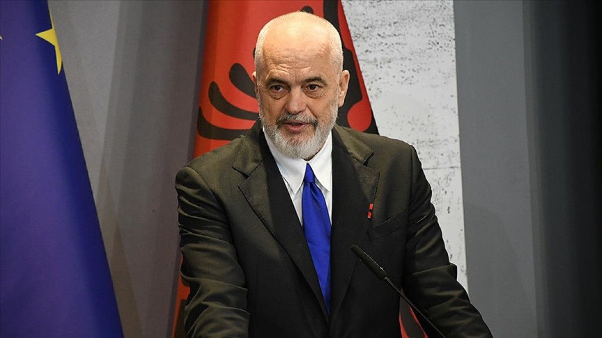 Arnavutluk'ta Yapay Zeka ile Bakanlık: Diella Dijital Asistanı Kamu İhalelerini Denetleyecek