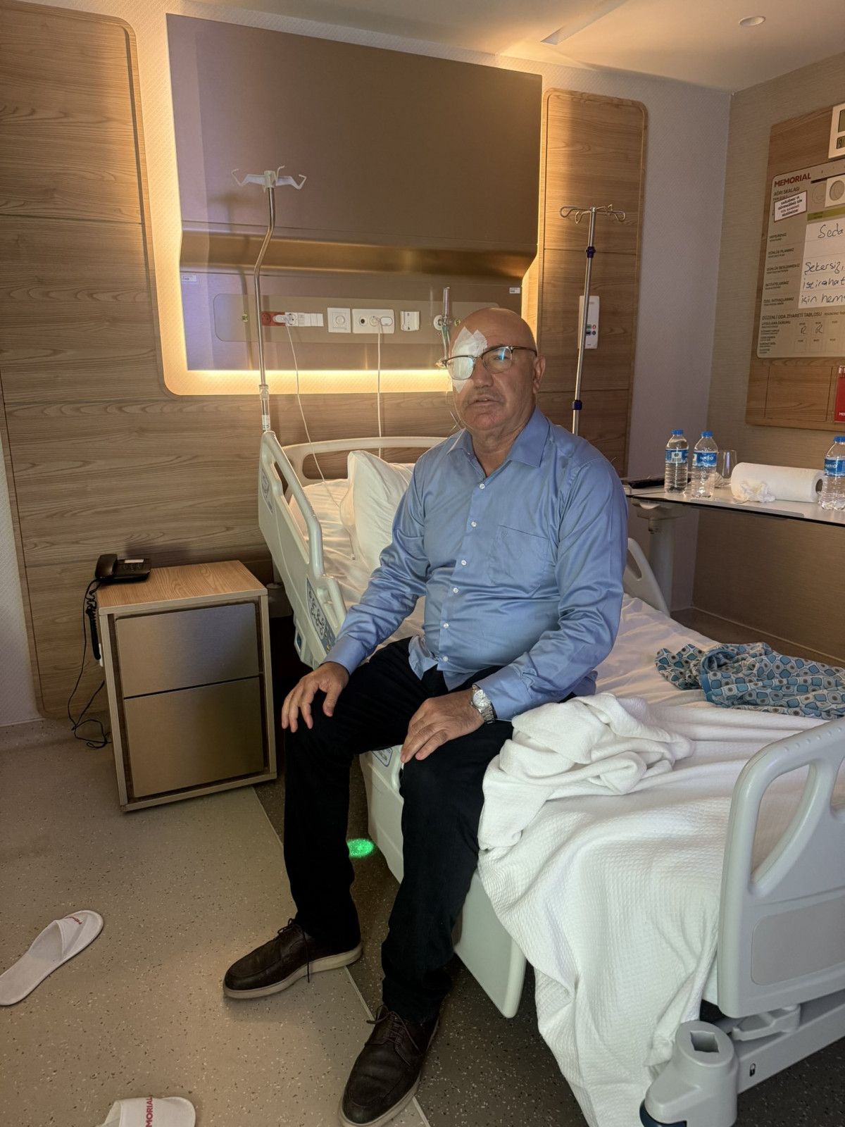 CHP İçinde Şüpheli Kurultaylar ve Kayyum Atamaları: Gürsel Tekin’in Görevi ve Tanal'ın Yaralanması