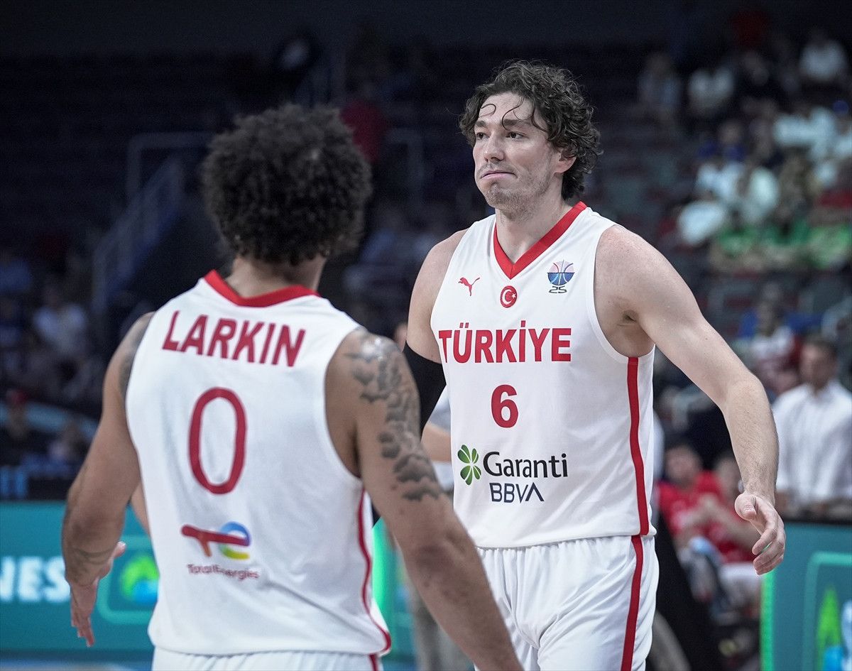 EuroBasket 2025 Yarı Final: Türkiye–Yunanistan Maçı İçerik Özeti ve Önemli Noktalar