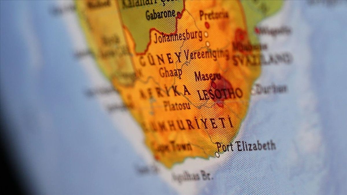Güney Afrika'da Soyadı Hakkında Yeni Başvuru: Erkekler de Evlilikte Eşlerinin Soyadını Alabilir