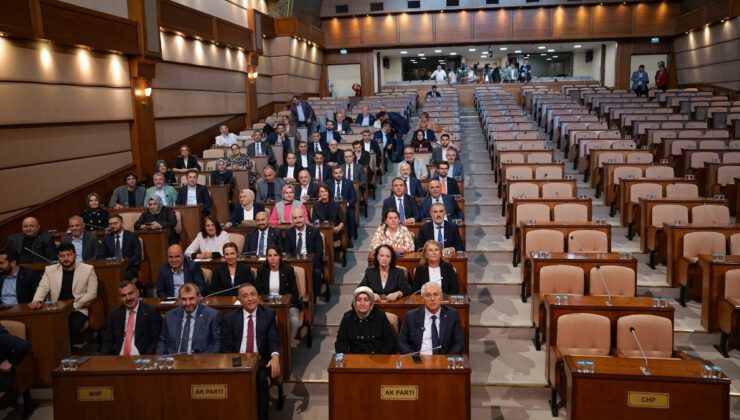 İstanbul Belediyesinde Kayyum Gerginliği ve Meclis Krizi: Partilerin Rolü ve Şehir İçin Acil Çözümler