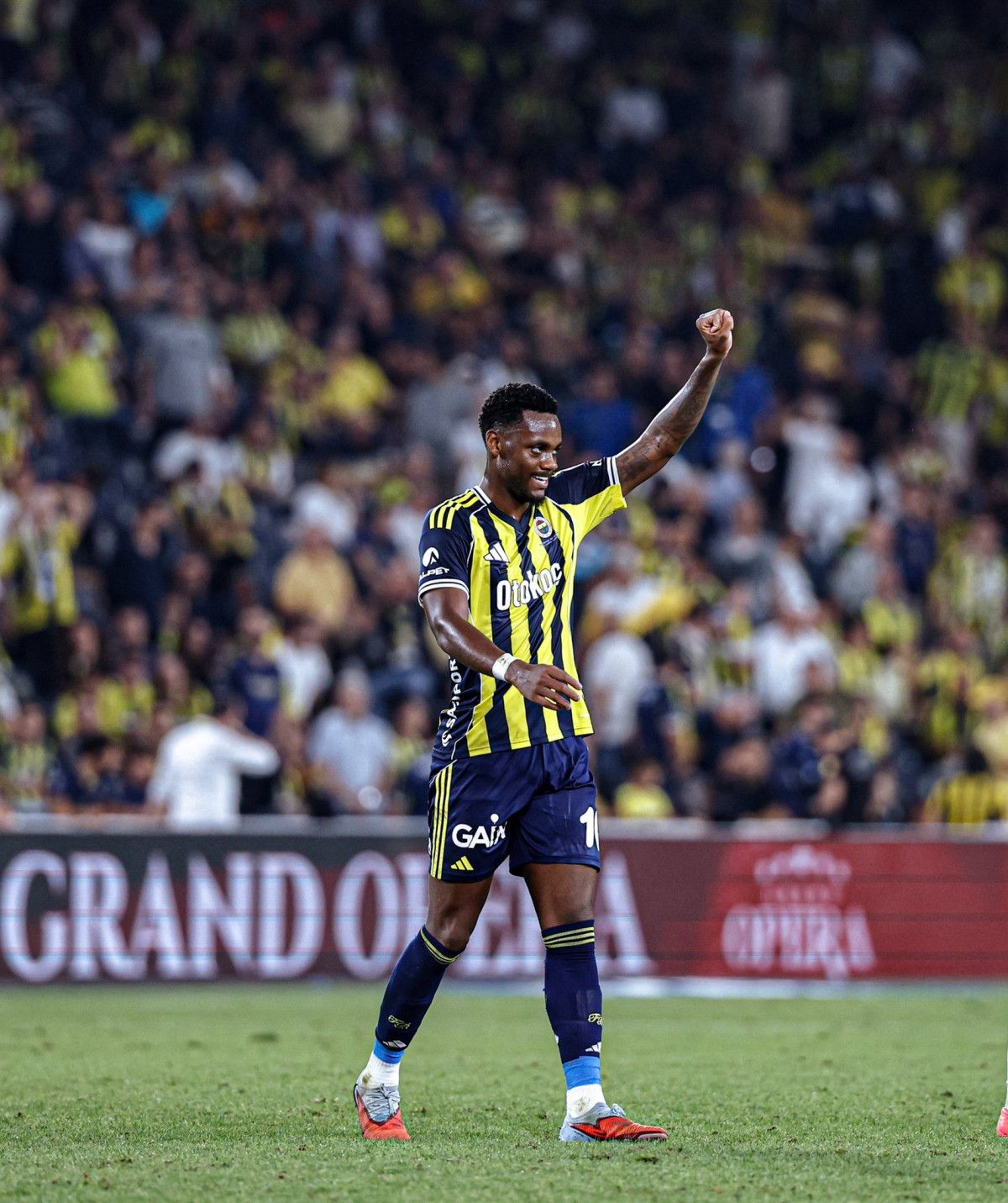 Jhon Duran'ın Sakatlık Güncellemesi ve Oynayacağı Merteler