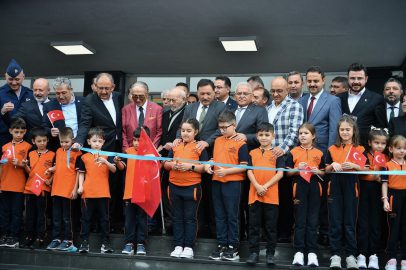 Kayseri’de Türkan Altun ve Avukat Mehmet Altun İlkokulu-Ortaokulu’nun Açılış ve Eğitim-Öğretim Yılı Töreni