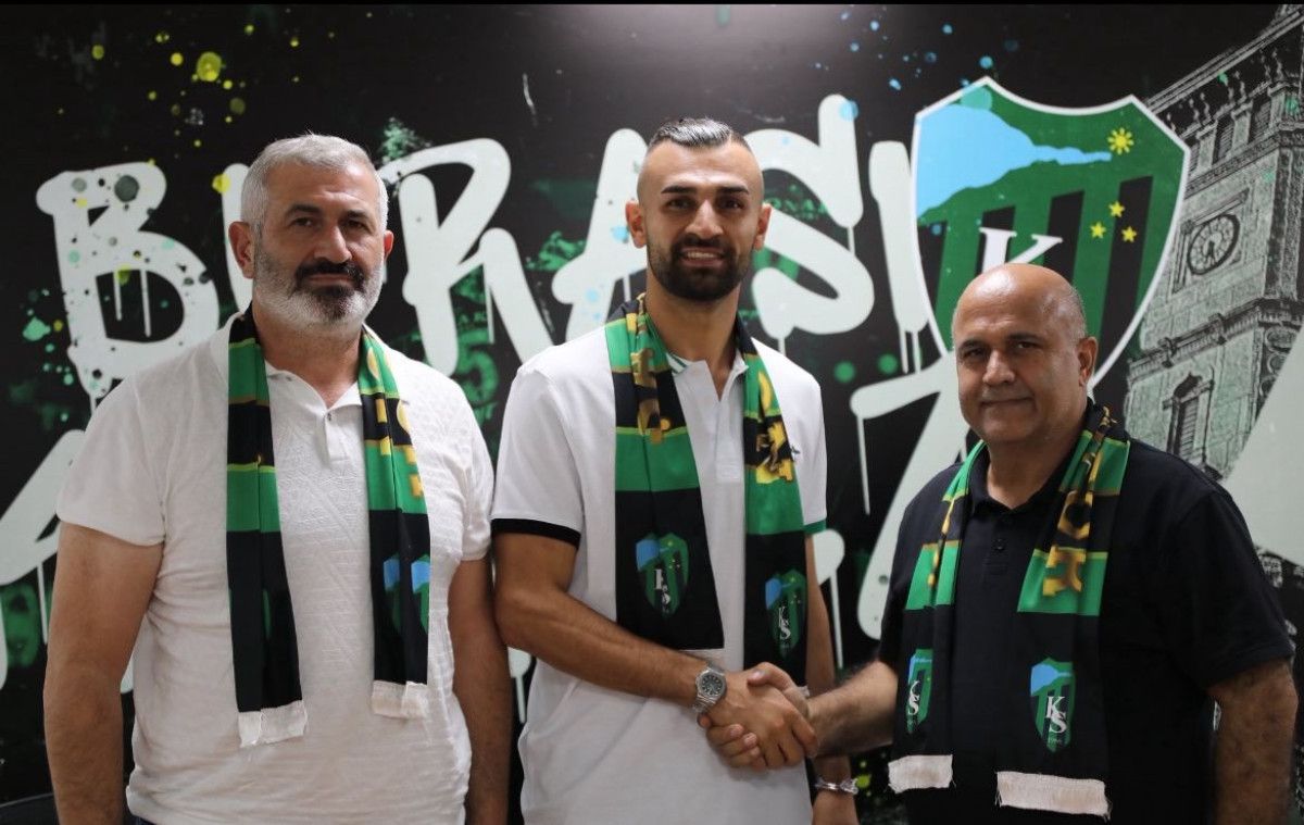 Kocaelispor, Serdar Dursun’u Resmen Kadrosuna Kattı: Kutsal Renklere Hoş Geldin