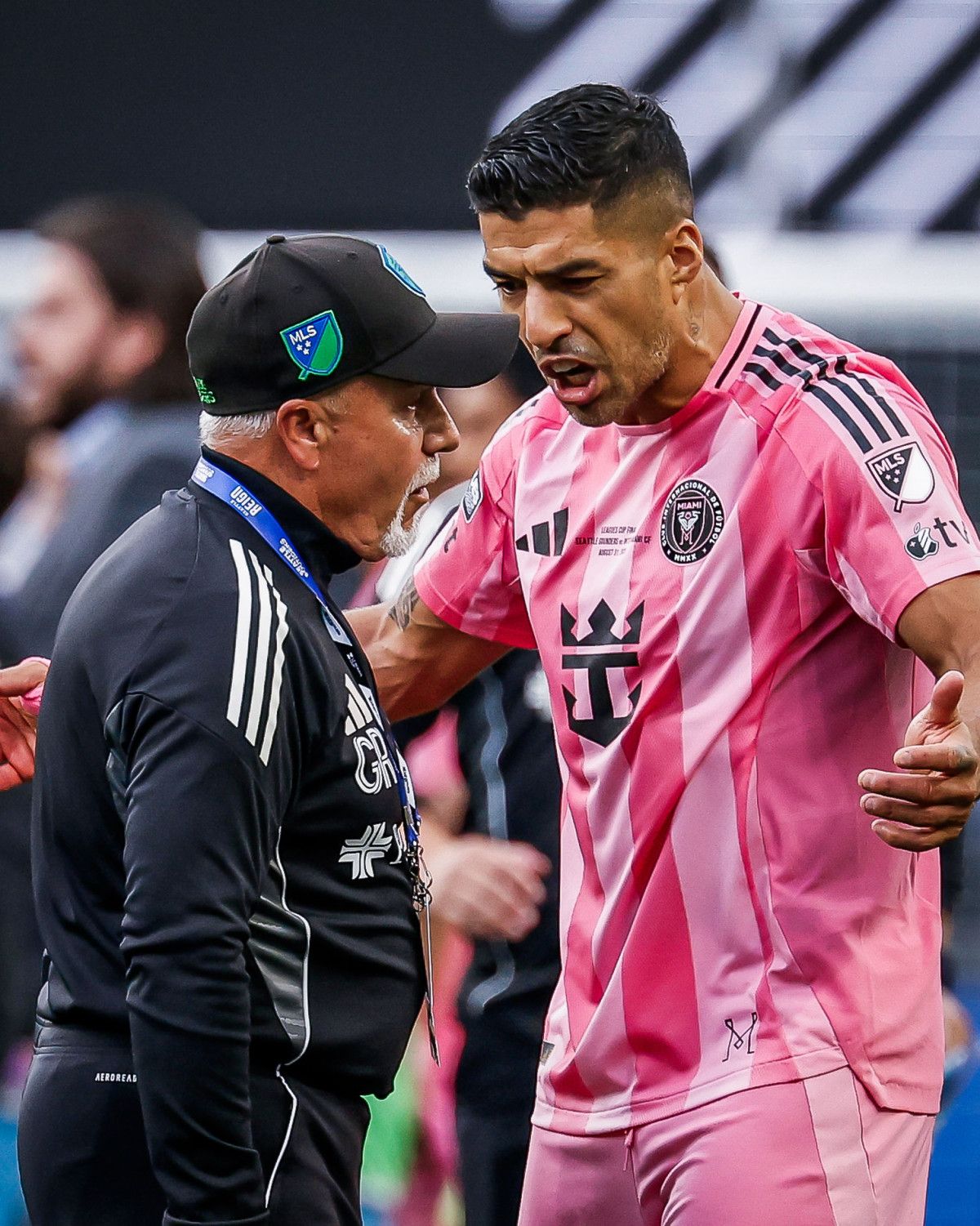 Luis Suárez’e MLS Ceza Kararı: Üç Maç Men ve Aksatılan Seanslar