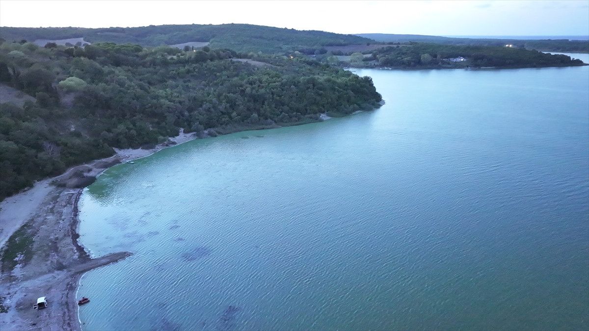 Terkos Barajı’nda Su Rengi Değişimi ve Kıyı Köpükleri: Drone Görüntüleriyle Anlık İzlenim